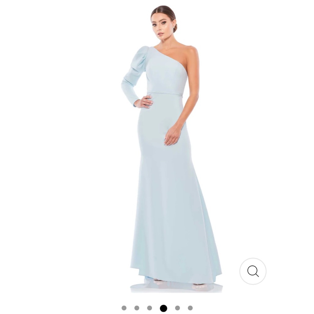 Mac Duggal 70149 sz 4 NWT puff shoulder gown